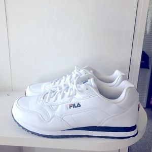 FILA Gym Shoes Size 11-UK 10-EUR 44 1/2